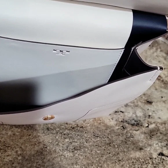 Tory Burch EUC Elegant White Backpack Handbag - Picture 9 of 10